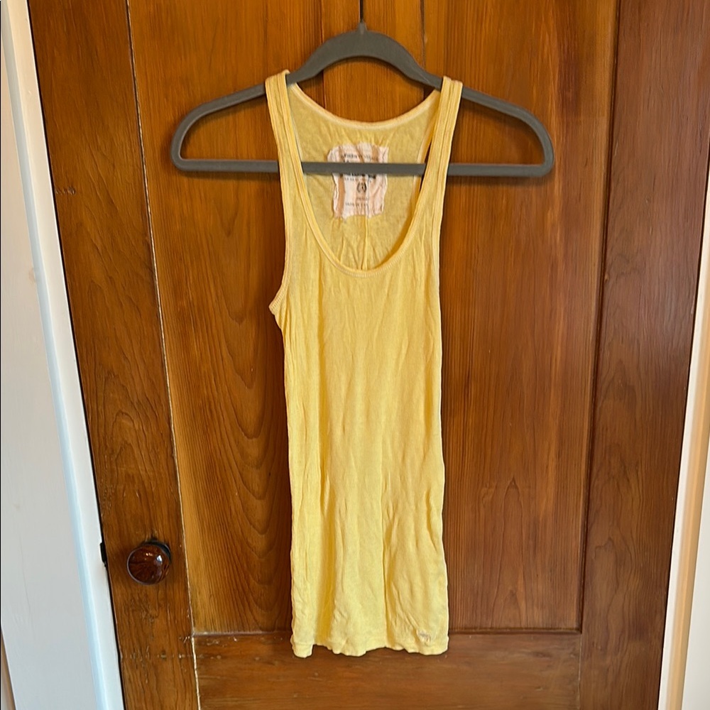Vintage Y2K Abercrombie and Fitch Yellow Ribbed Tank Top